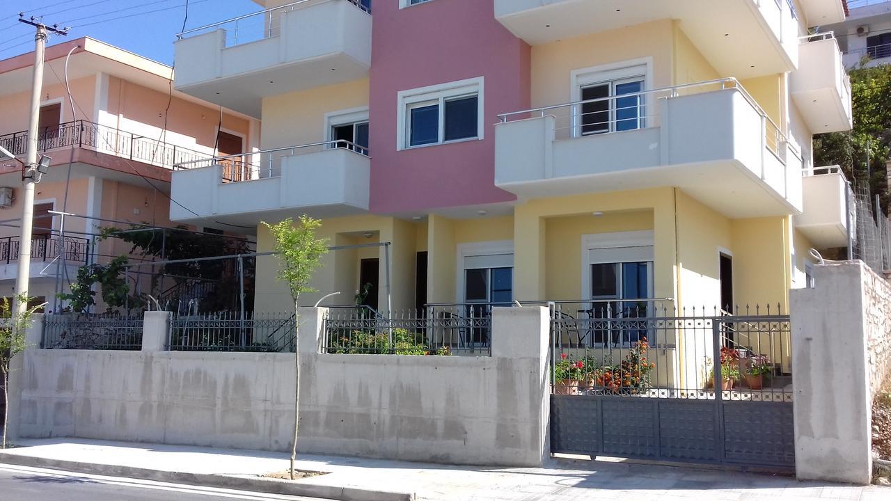 Welcome Home Sarandë エクステリア 写真